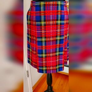 BNWT Brooks Brothers  merino woll skirt